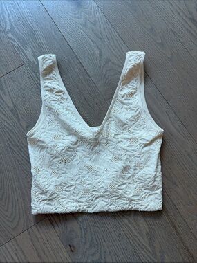 Nikibiki Cream Floral Textured V-Neck Crop Tank